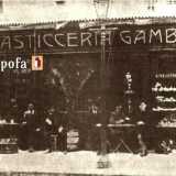 Come il caff� pasticceria �Gambrinus� di via Argiro, che fu inaugurato sempre alla fine dell�800 sulla scia di altri bar che prendevano il nome dal famoso liquore veneto